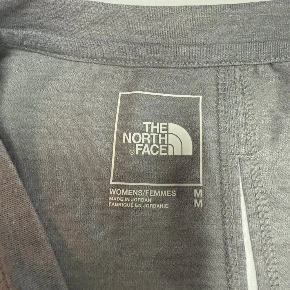 The North Face Wander Slitback Tee Women’s Medium Gray Keyhole EUC - Picture 5 of 13